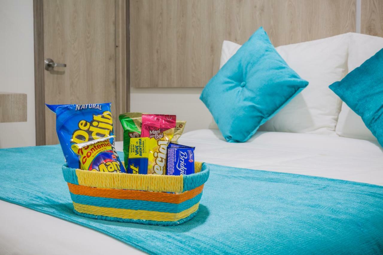 Velik Ocean Hotel Aeropuerto Cartagena Exteriör bild