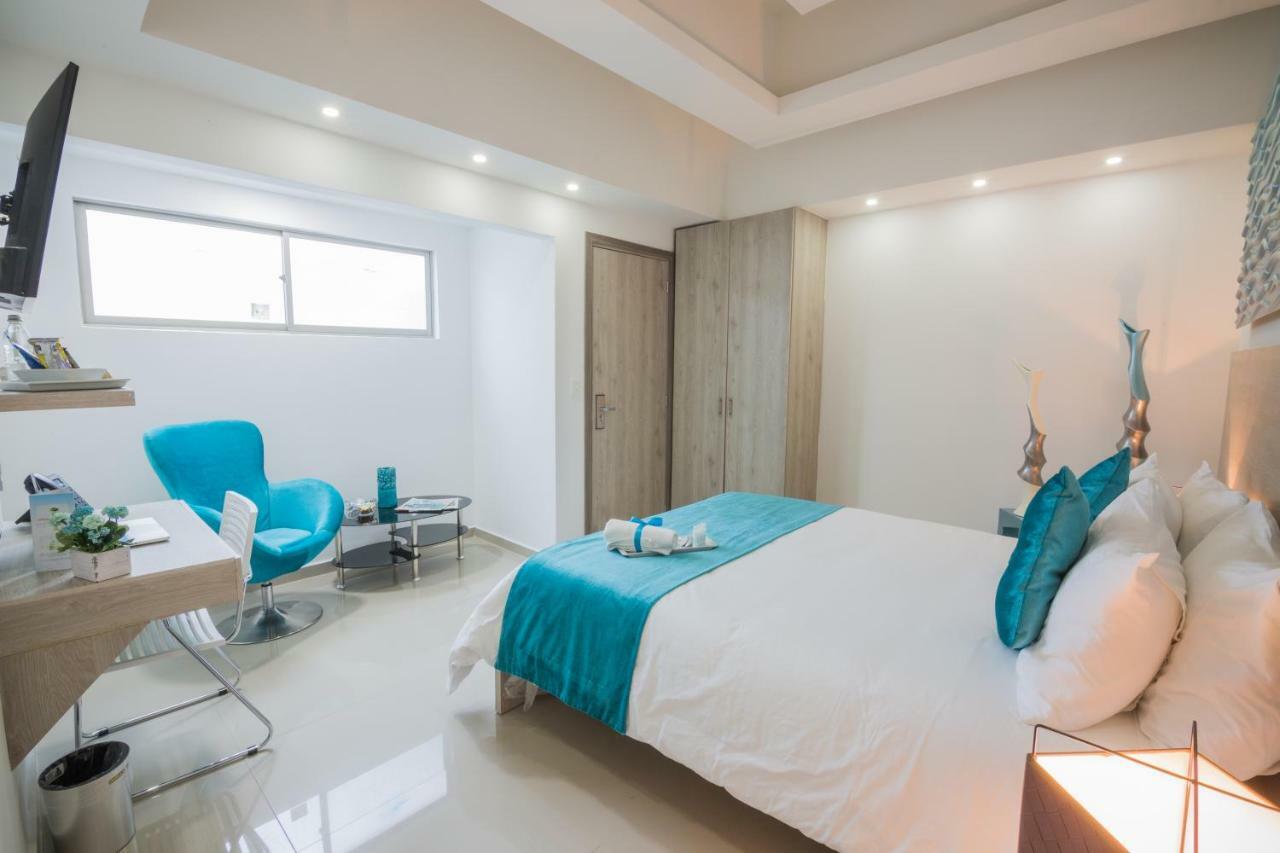 Velik Ocean Hotel Aeropuerto Cartagena Exteriör bild